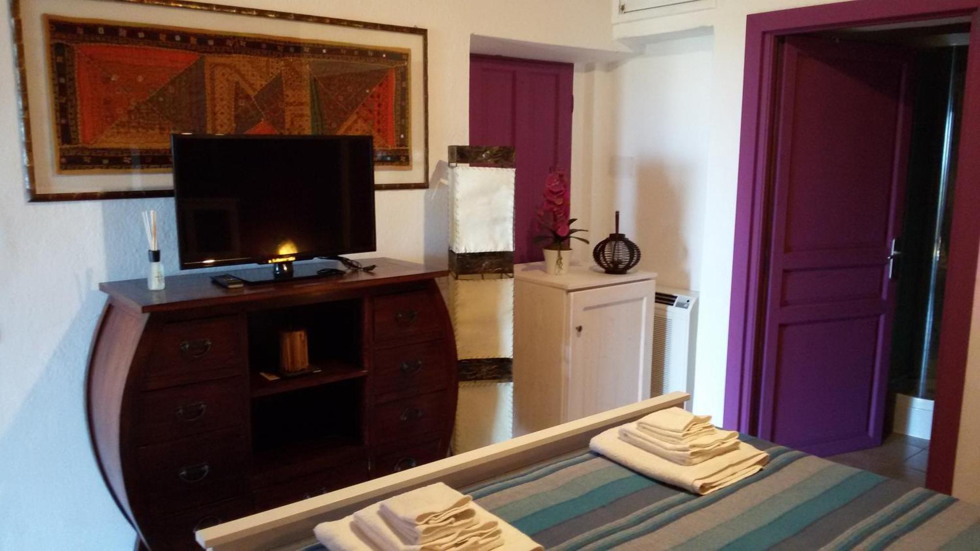 Soleesale Appartamenti E Camere Per Vacanza Pula Habitación foto