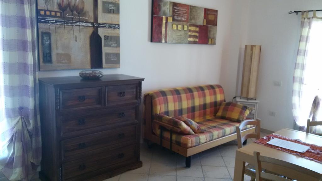 Soleesale Appartamenti E Camere Per Vacanza Pula Habitación foto